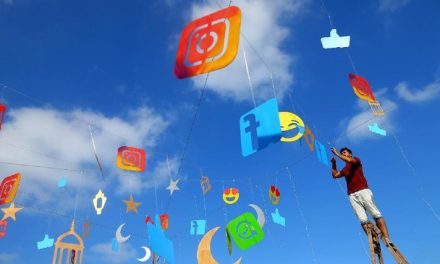 Refleksi atas Kehilangan Kedalaman Makna Ruang Publik Digital