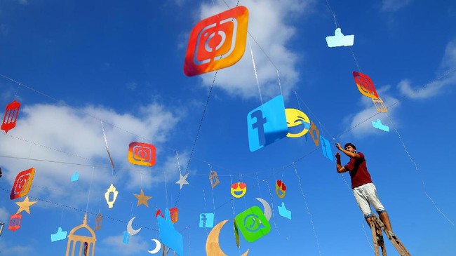 Refleksi atas Kehilangan Kedalaman Makna Ruang Publik Digital