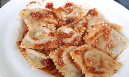 Market Emerald Bintaro Destinasi Kuliner Ragam Menu Lezat