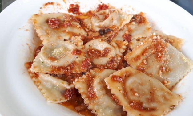 Market Emerald Bintaro Destinasi Kuliner Ragam Menu Lezat