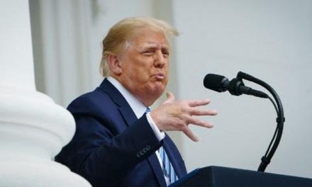 Trump Ancam Tarif Eropa Demi Ambisi Akuisisi Greenland