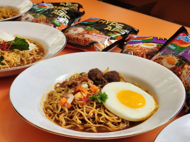 Indomie Nyemek on The Block Sensasi Mi Nyemek Medan Jogja