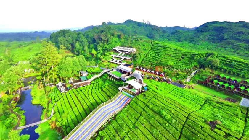 Menikmati Kuliner Ciwidey di Tengah Alam