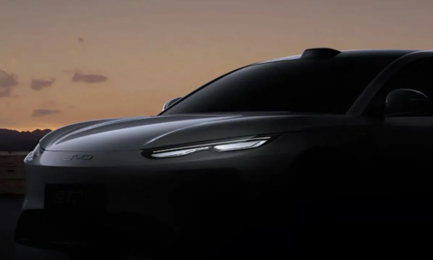 BYD Seal 08: Sedan Listrik Premium Ocean 8 Tempuh 1.000 km