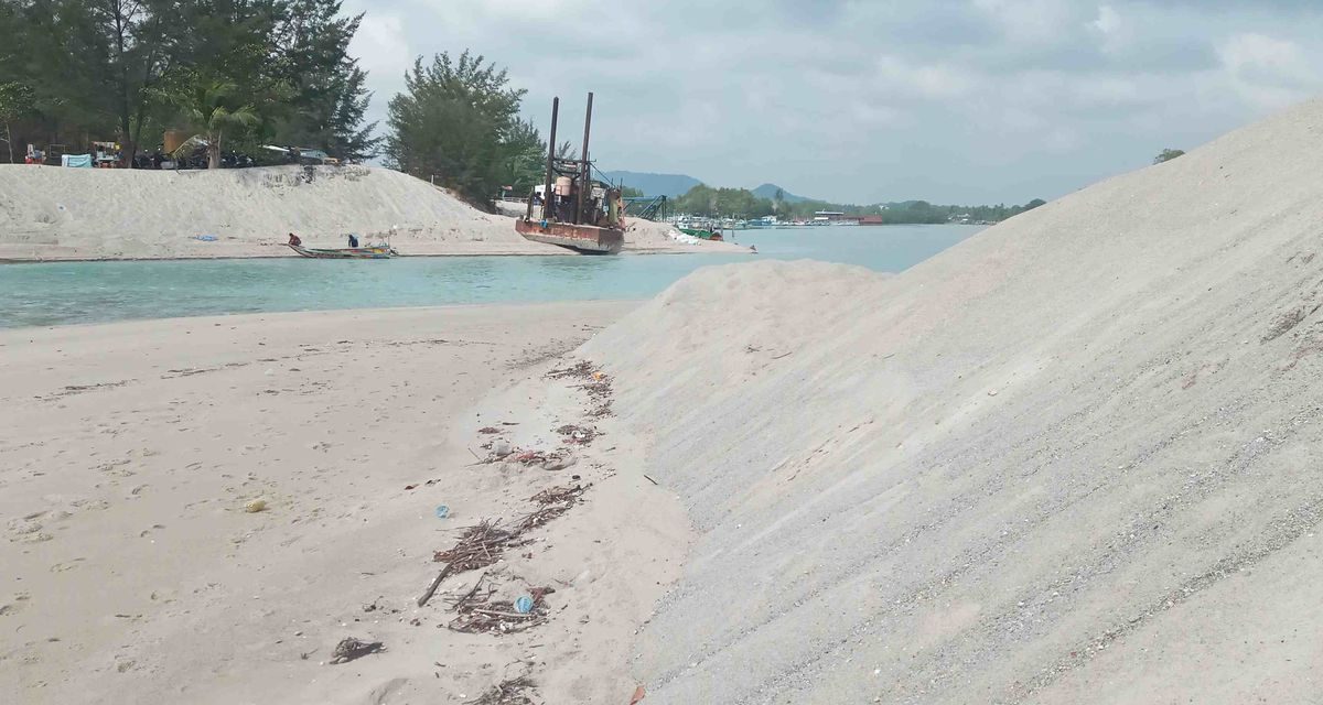 Pendangkalan Muara Air Kantung Jelitik Ganggu Aktivitas Nelayan