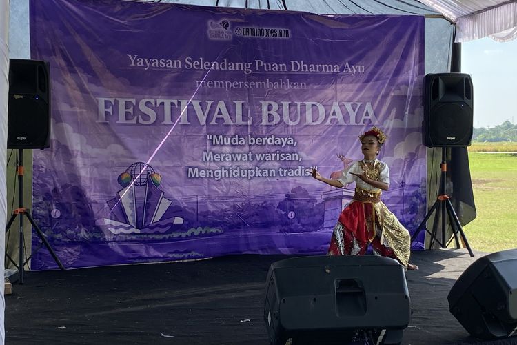 Festival Budaya Indramayu di Desa Kenanga Kesenian Tradisional