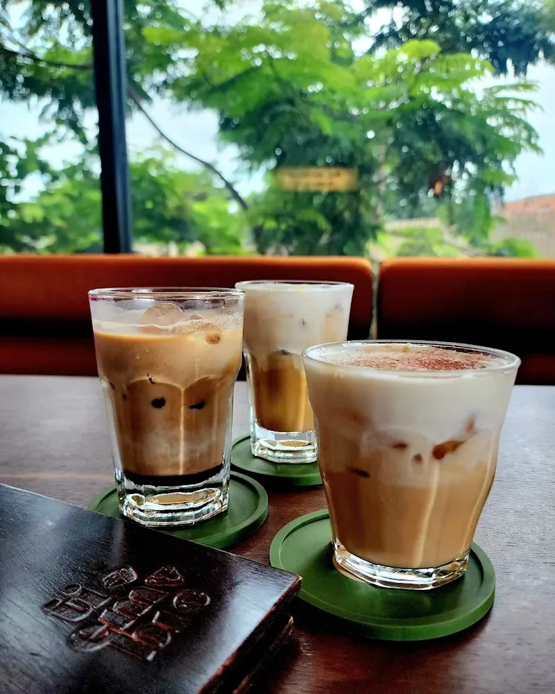 Coffee Shop