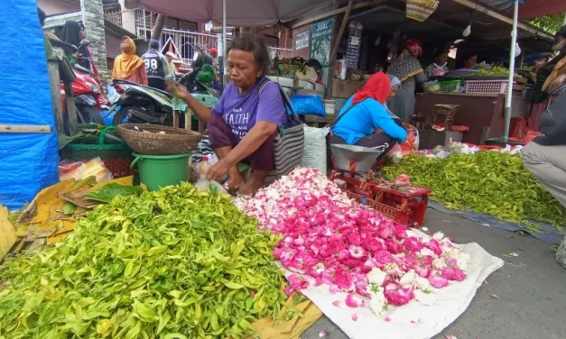 Bunga Rampai Tradisi Melayu: Makna Filosofi, Simbol Budaya