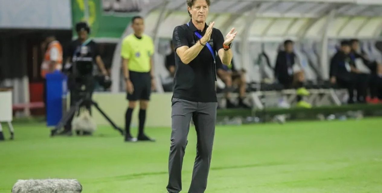 Pieter Huistra Latih PSS Sleman Jelang Super League 2026-2027