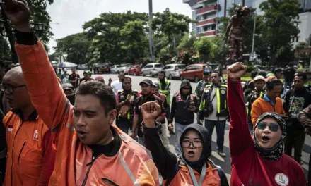 Pengemudi Berpeluang Dapat 92 Persen Pendapatan