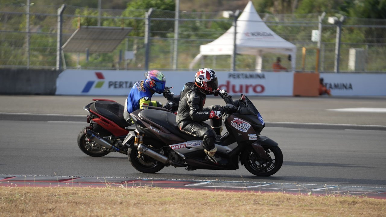 MAXI Race Yamaha