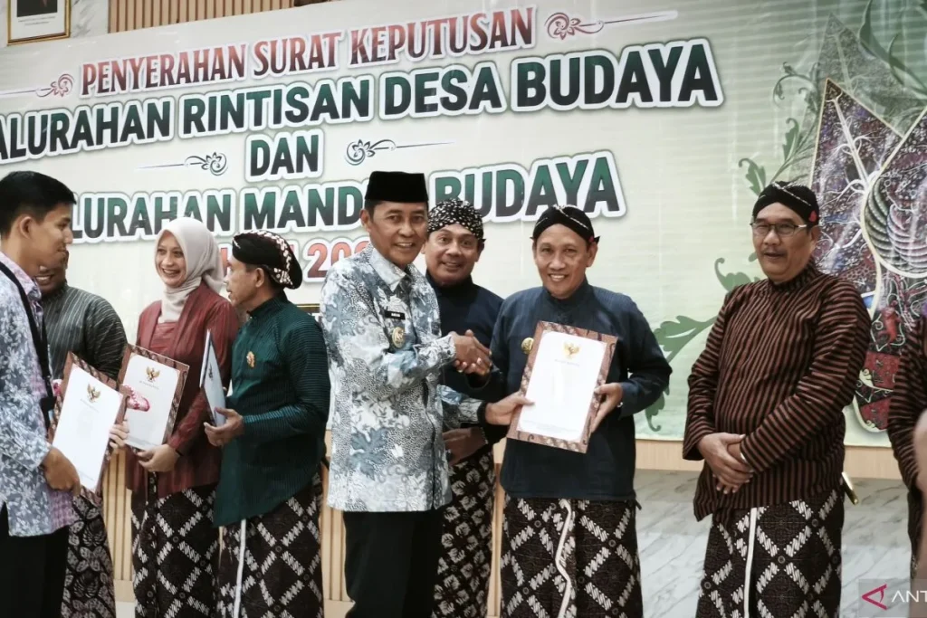 Penyerahan SK Desa Rintisan Budaya kepada kalurahan di Kabupaten Bantul Yogyakarta