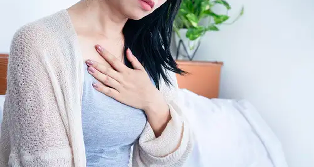 Batuk dan Demam Makin Berat? Waspadai Tanda Pneumonia