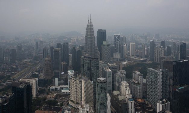 Polusi Udara Malaysia Memburuk Saat Kabut Asap Meluas ke Puluhan Wilayah