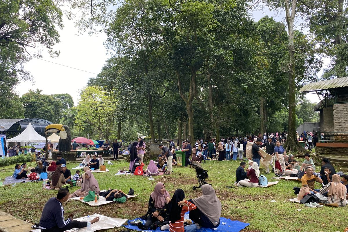 tarif masuk Ragunan
